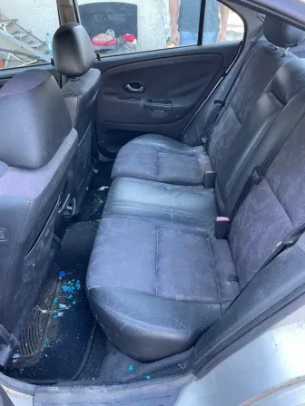 Mitsubishi Carisma 1.8 GDi снимка 8