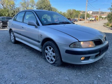 Mitsubishi Carisma 1.8 GDi снимка 6