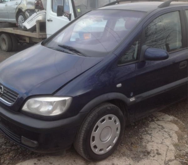 Opel Zafira 2.0DTI снимка 2