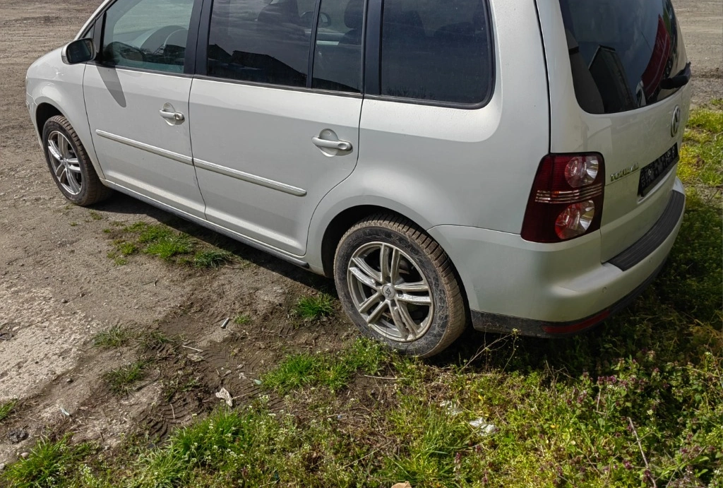 VW Touran 2.0TDI BMM снимка 3