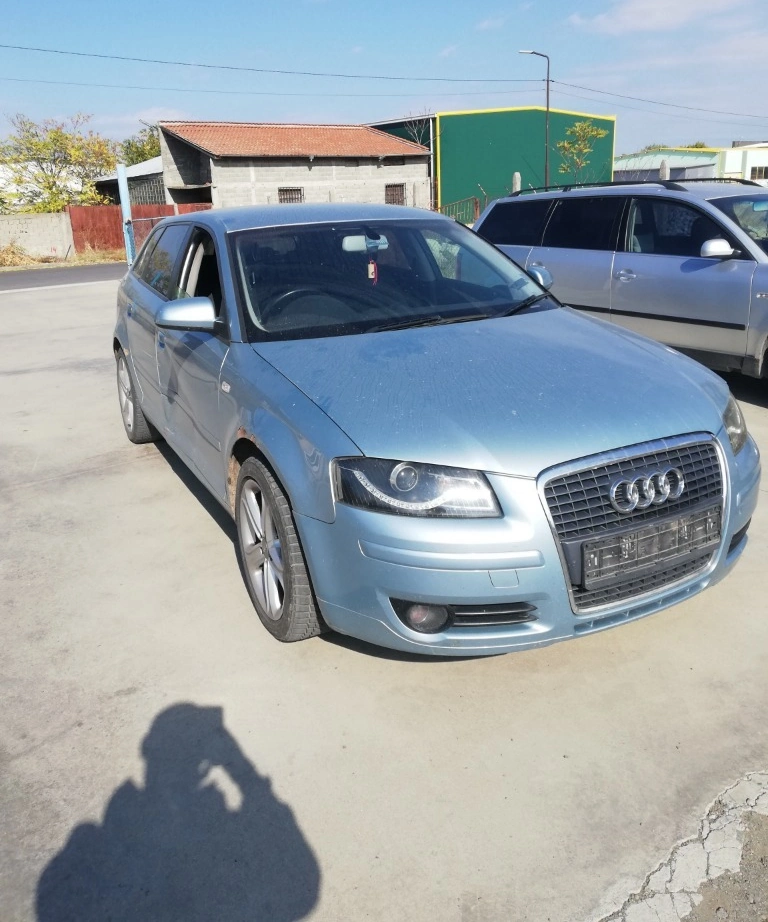 Audi A3 Sportback 2.0TDI снимка 2