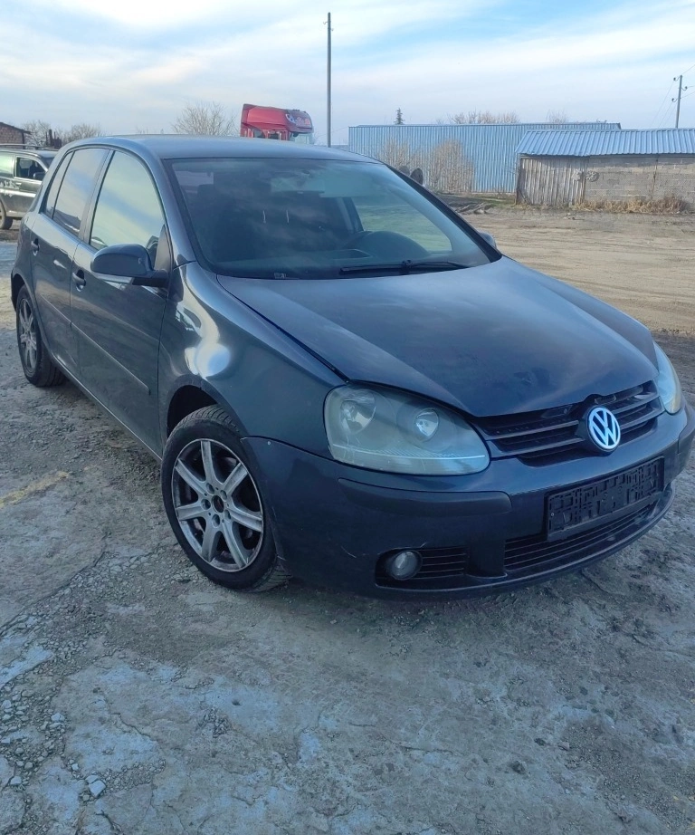 VW Golf 1.9TDI BKC снимка 3