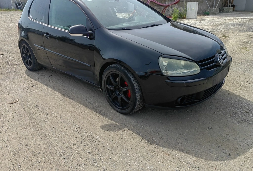 VW Golf 1.6FSI снимка 6