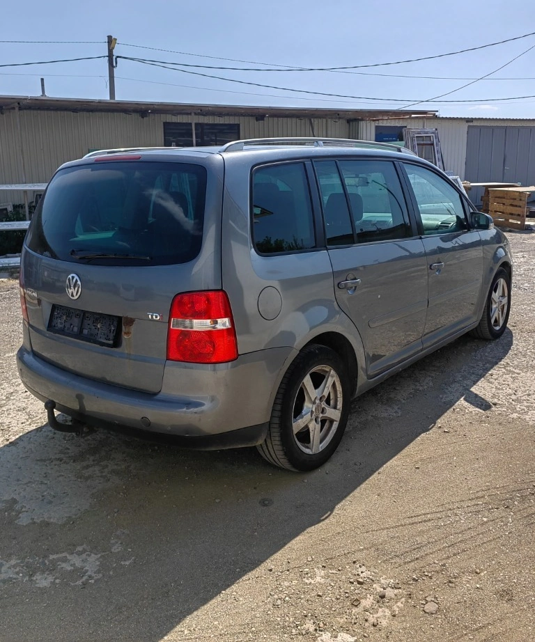 VW Touran 1.9TDI снимка 3