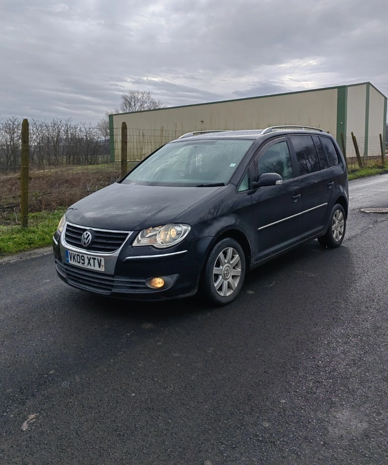 VW Touran 2.0TDI 170кс снимка 3