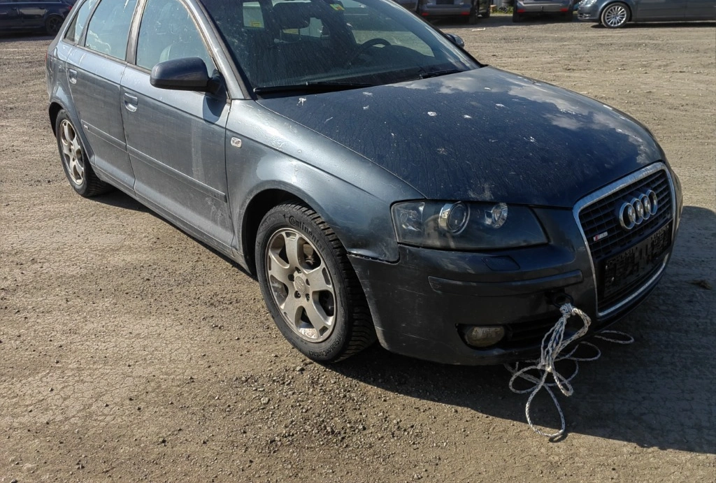 Audi A3 Sportback 1.8TFSI снимка 2